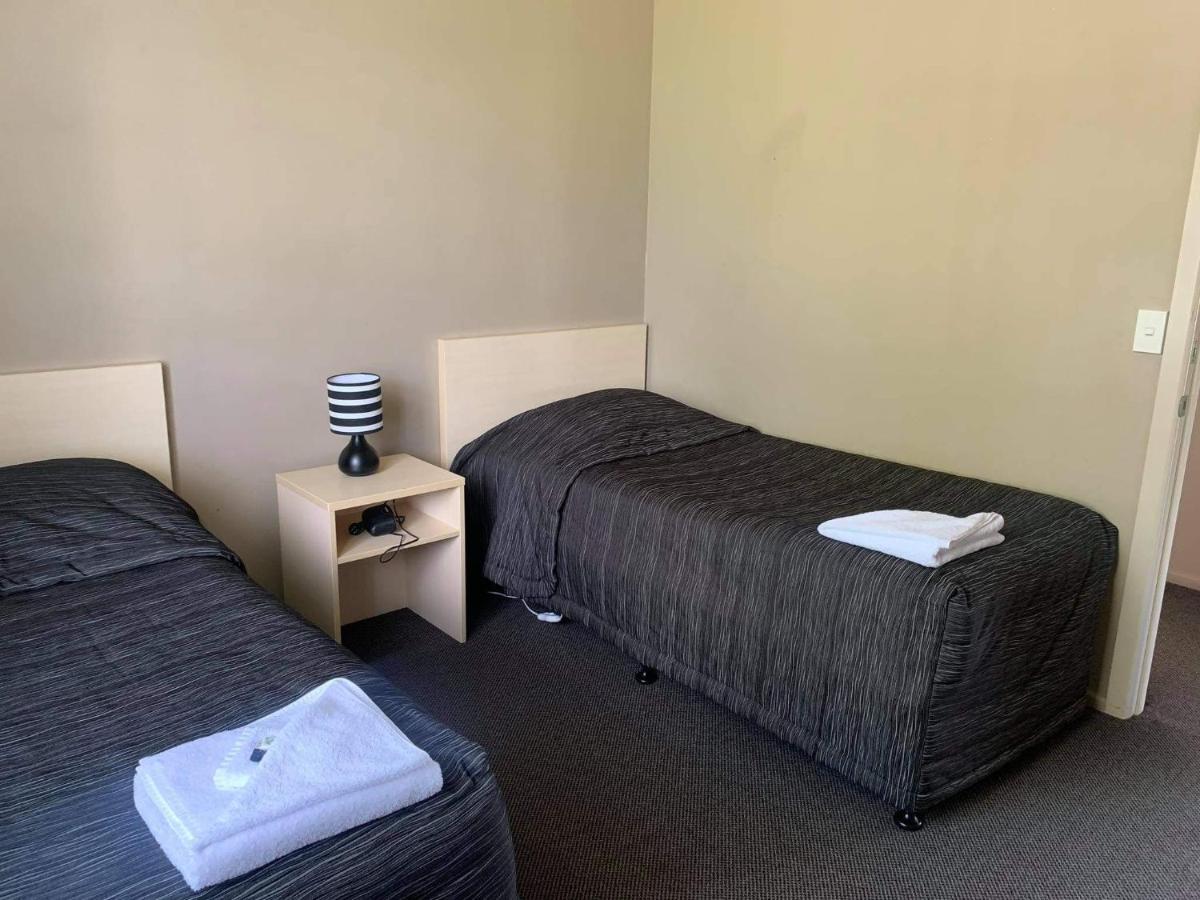 Catlins Inn Owaka Esterno foto
